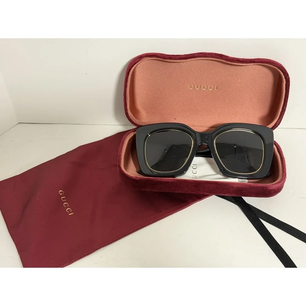 Gucci, Women's Oversized‎ Sunglasses, Black W/Gold, GG1151S